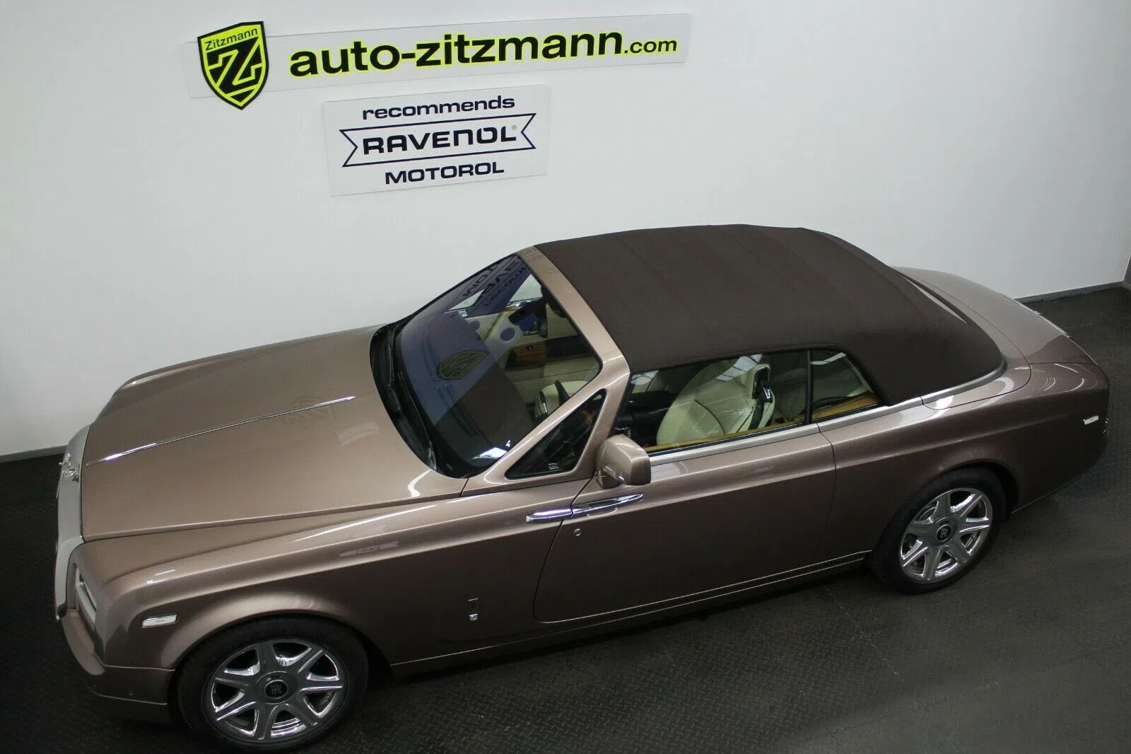 2015 Rolls-Royce Phantom Drophead Coupé Series II for sale, exterior