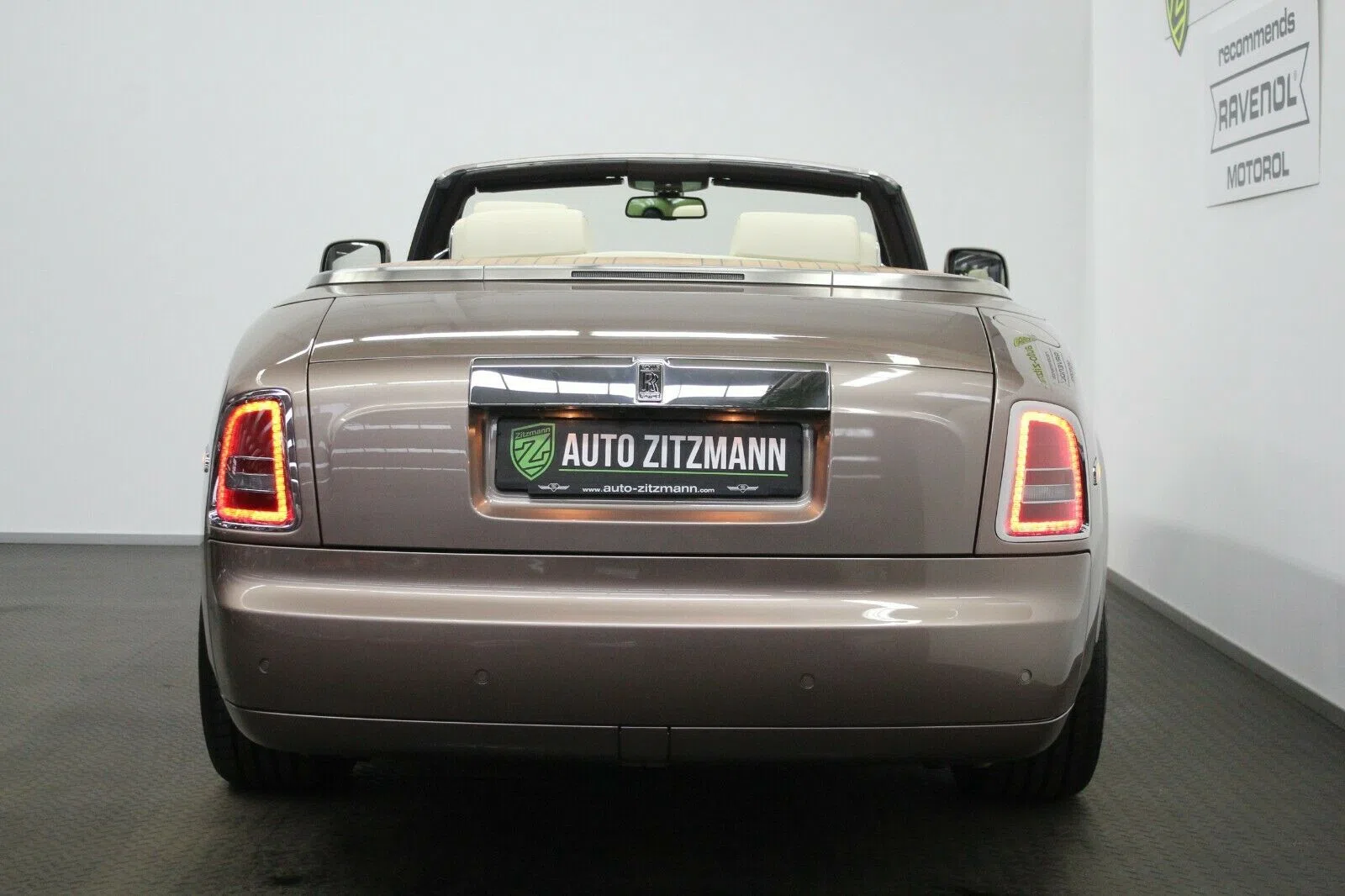 2015 Rolls-Royce Phantom Drophead Coupé Series II for sale, exterior