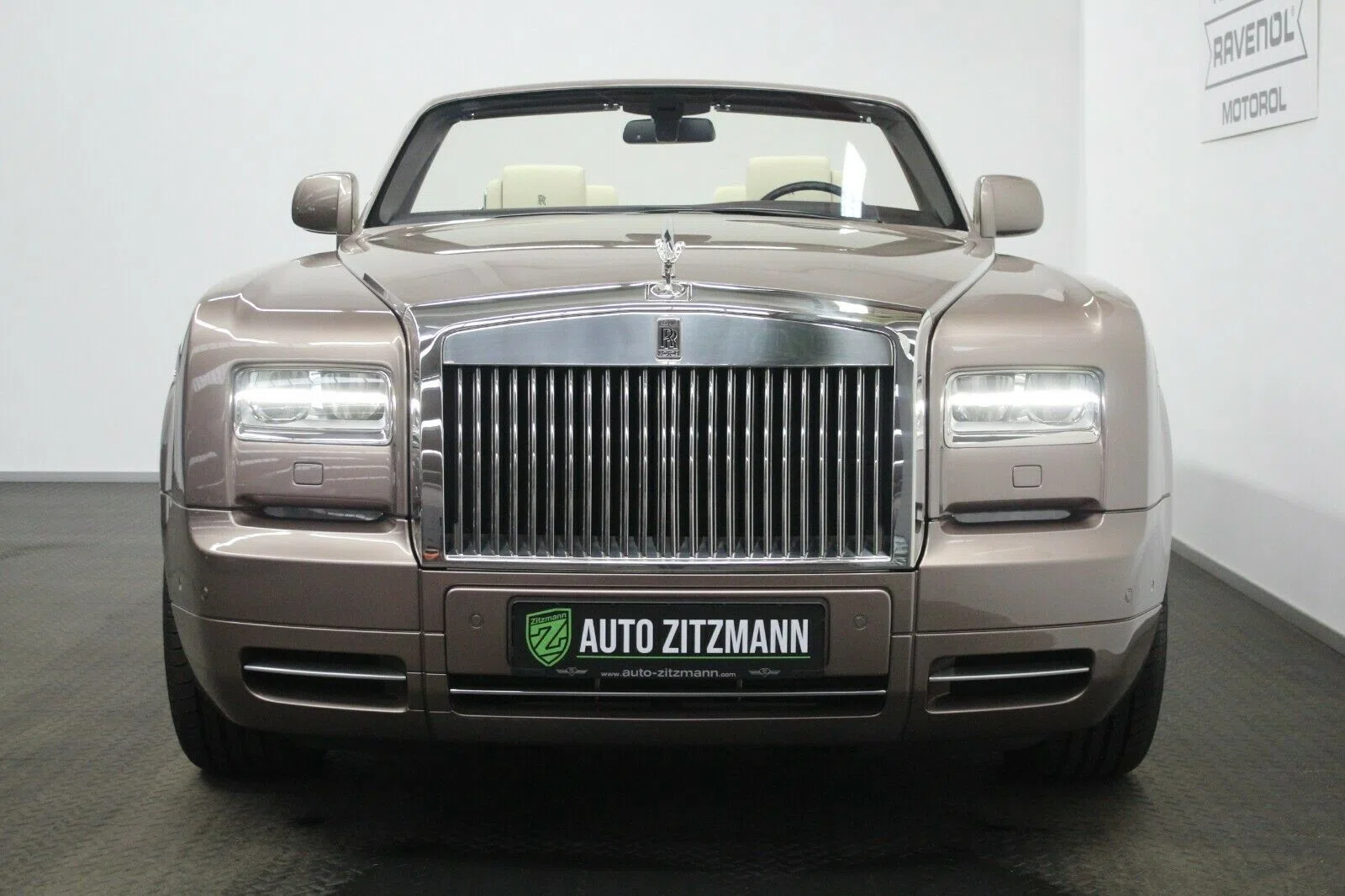 2015 Rolls-Royce Phantom Drophead Coupé Series II for sale, exterior
