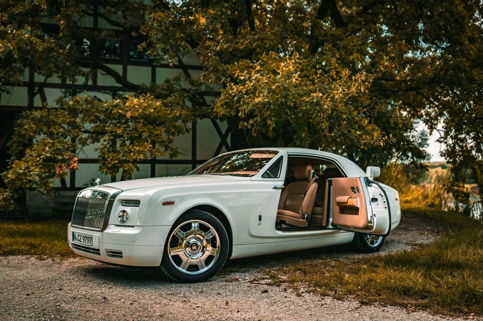 2011 ROLLS-ROYCE PHANTOM COUPE