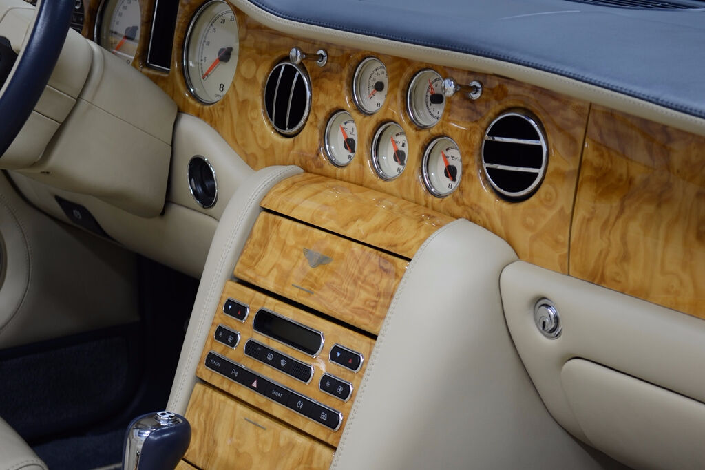 2008 BENTLEY AZURE, 6/10