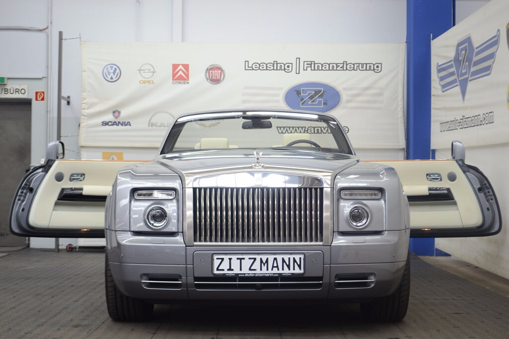 2011 Rolls-Royce Phantom Drophead Coupé, 3/17