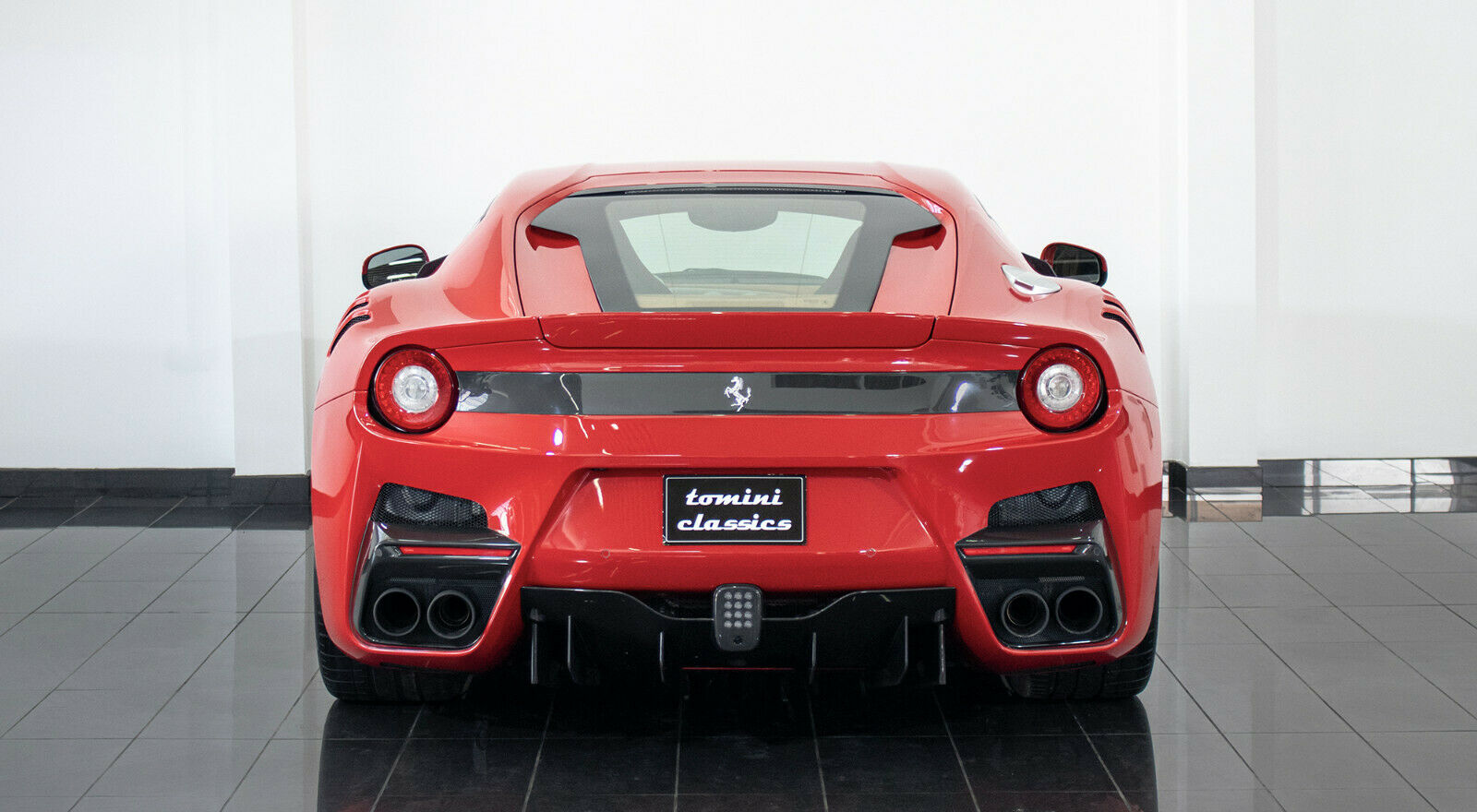 2016 Ferrari F12 TDF, 4/14