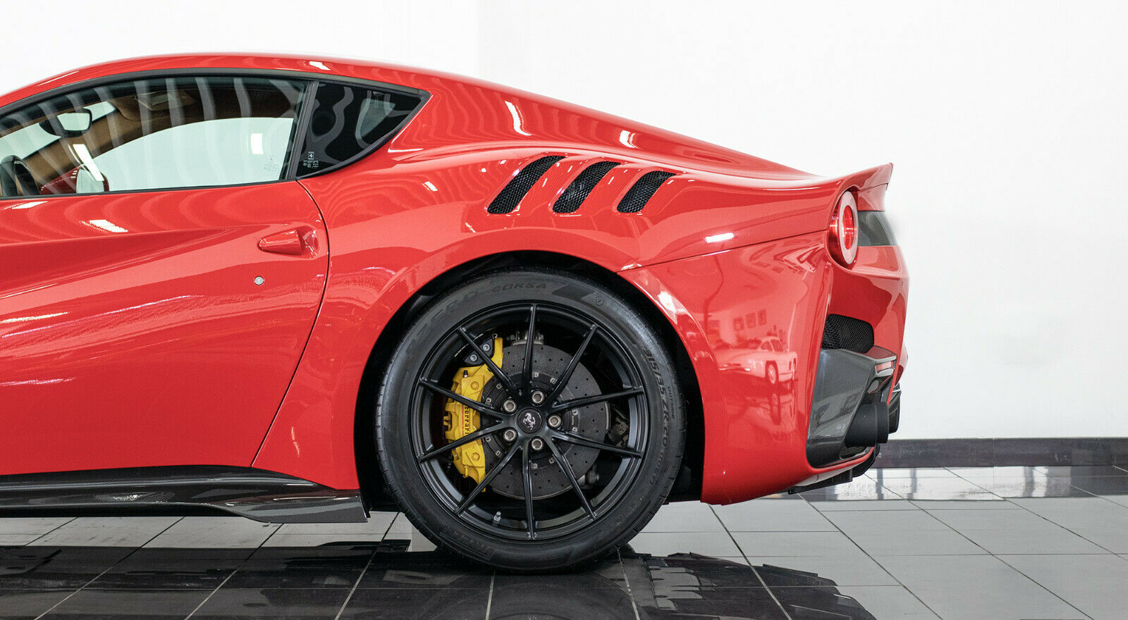 2016 Ferrari F12 TDF, 8/14