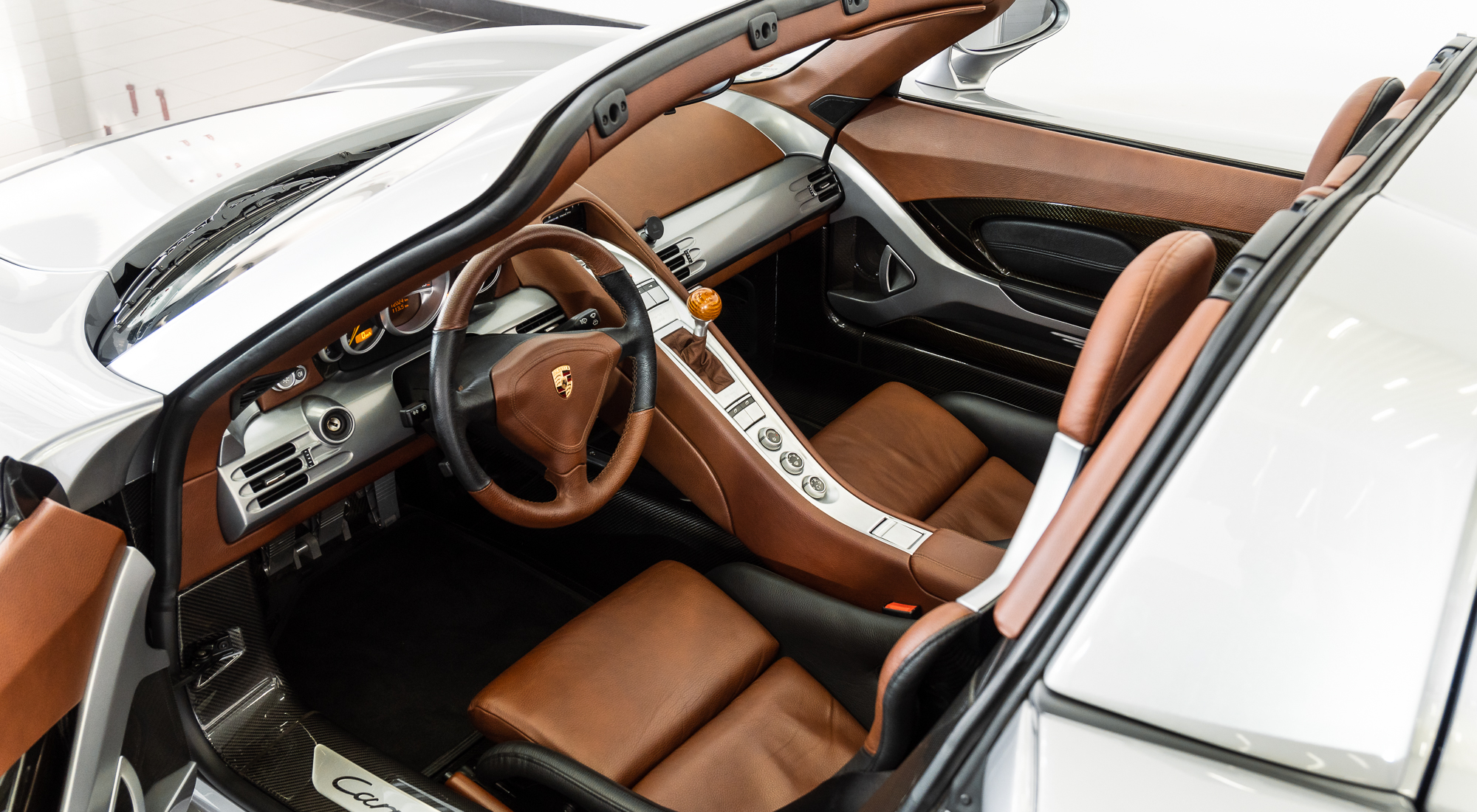 2005 PORSCHE CARRERA GT, 5/16