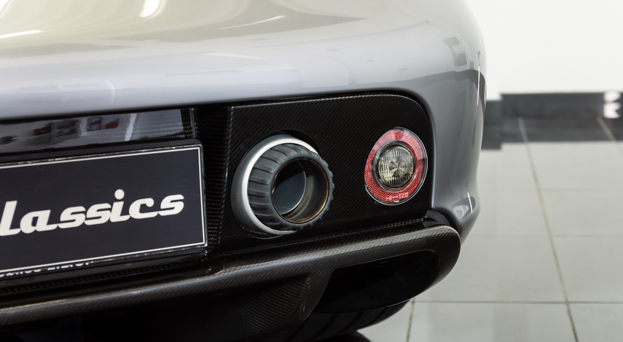 2005 PORSCHE CARRERA GT, 9/16