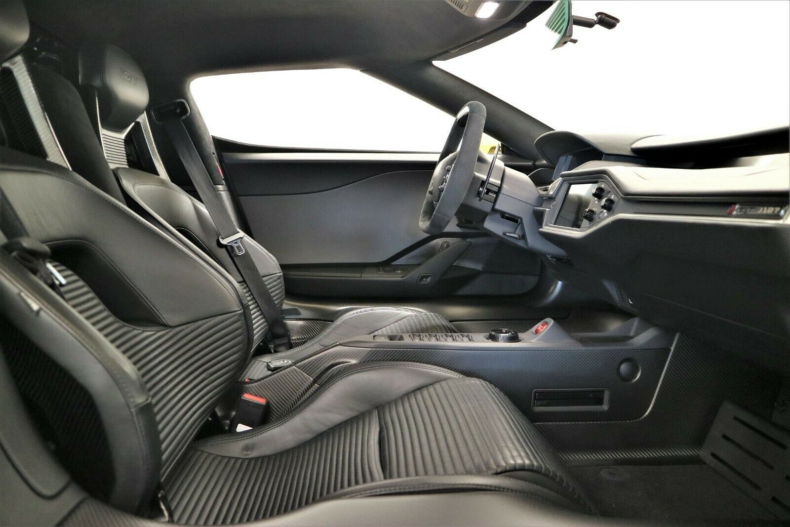 2018 FORD GT, 3/8