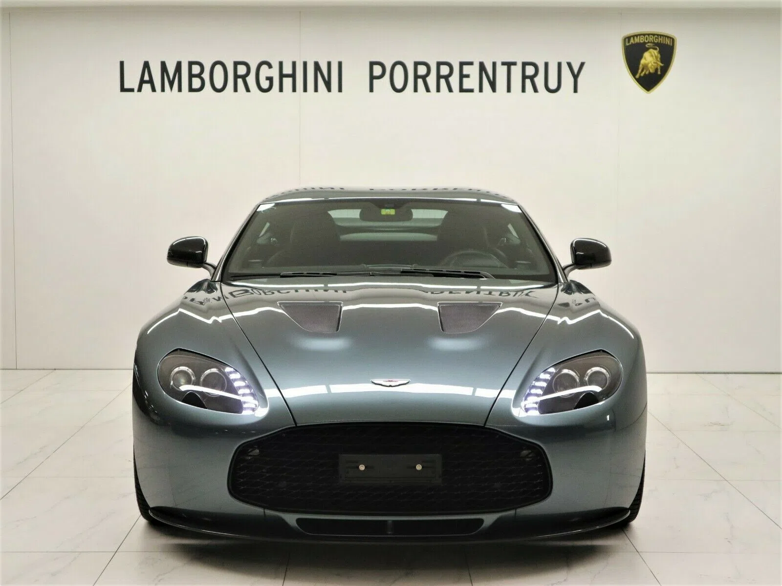 2013 Aston Martin V12 Zagato for sale, exterior