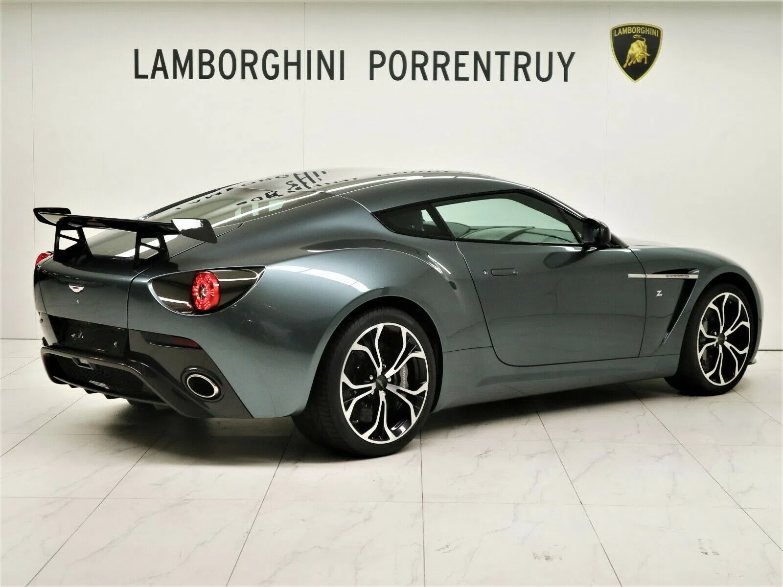 2013 Aston Martin V12 Zagato for sale, exterior