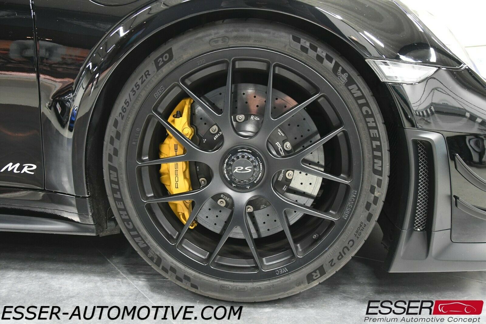 2018 PORSCHE 991 GT2 RS WEISSACH PACKAGE MANTHEY RACING, 5/19