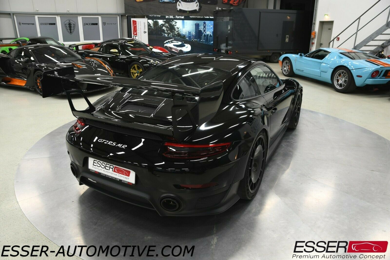 2018 PORSCHE 991 GT2 RS WEISSACH PACKAGE MANTHEY RACING, 9/19
