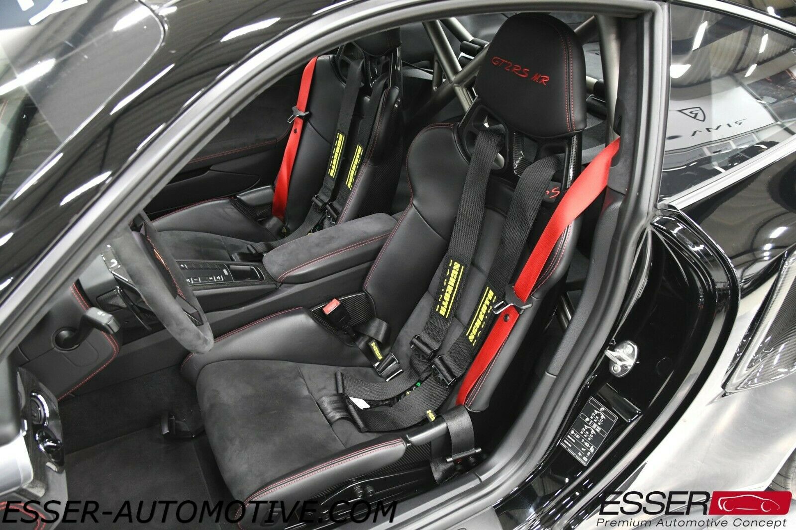 2018 PORSCHE 991 GT2 RS WEISSACH PACKAGE MANTHEY RACING, 14/19