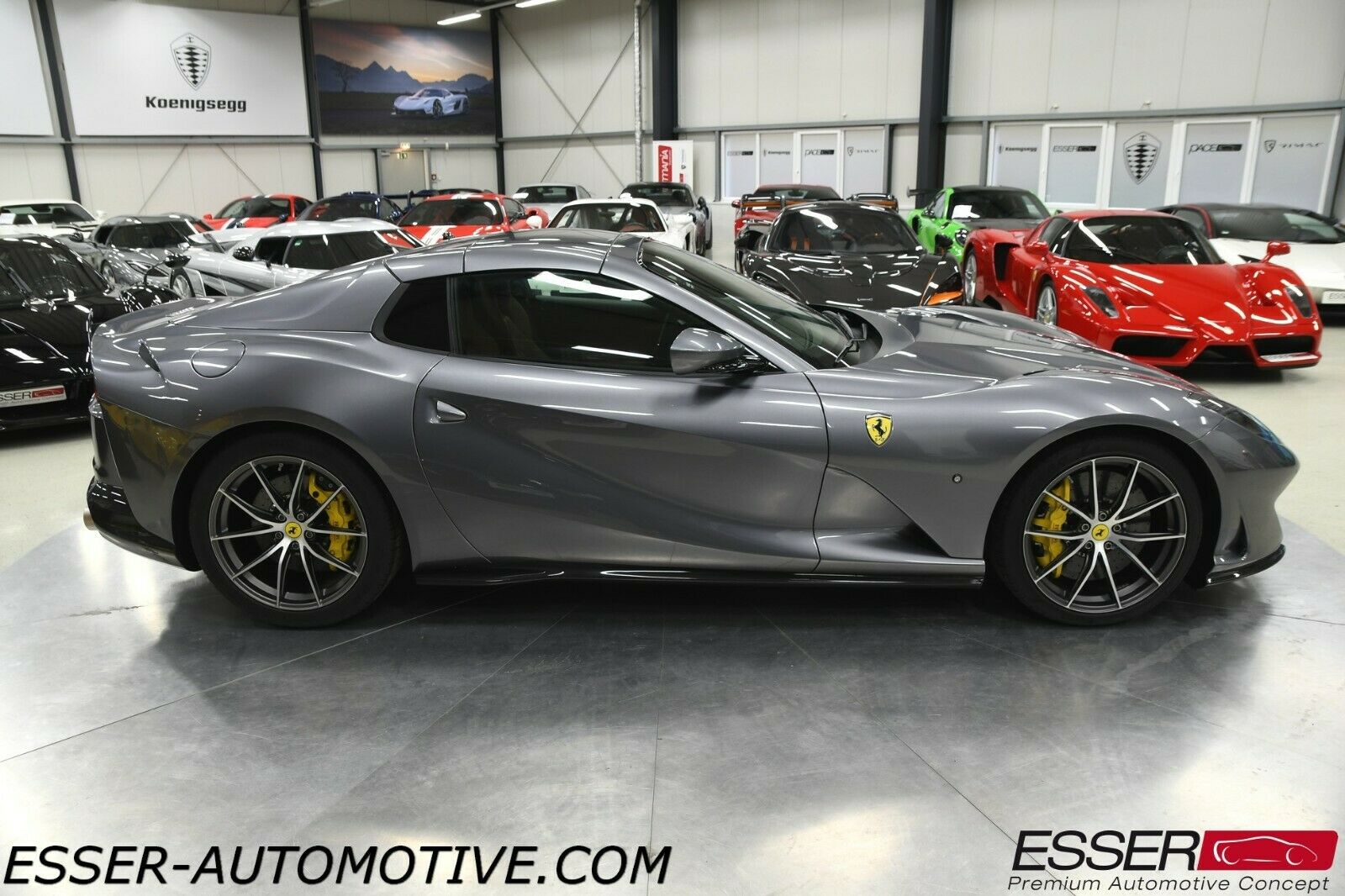 2021 FERRARI 812 GTS, 9/19