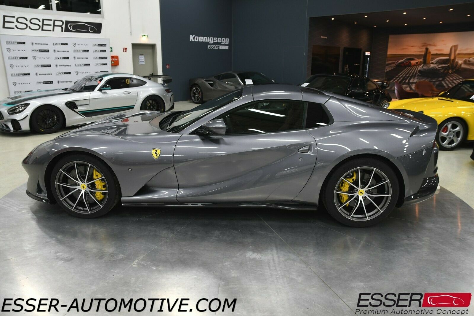 2021 FERRARI 812 GTS, 16/19