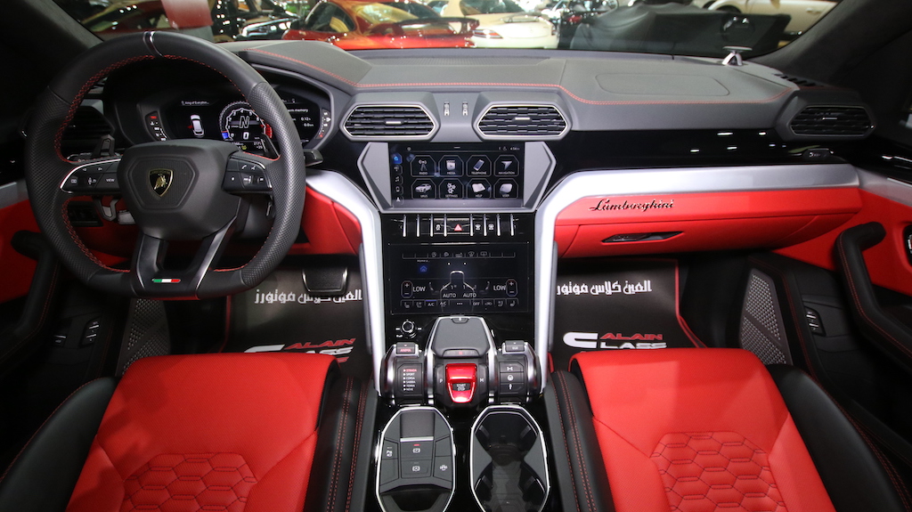 2019 LAMBORGHINI Urus, 4/20
