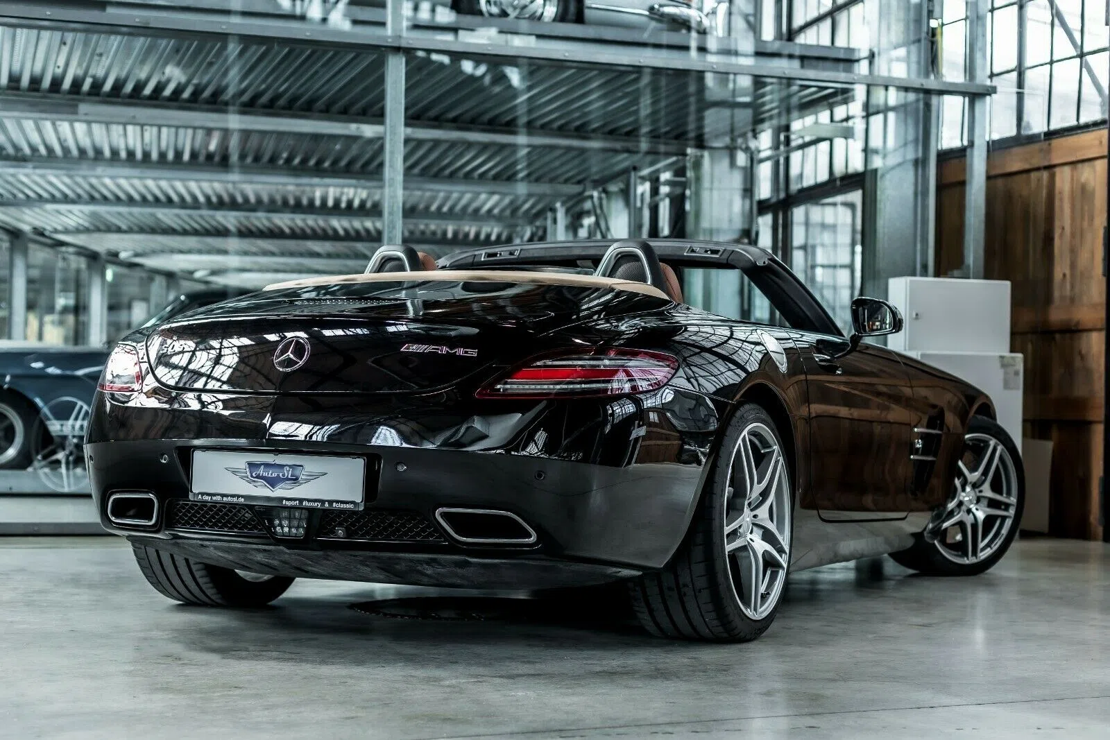 2016 Mercedes Benz SLS AMG Roadster, exterior, Black