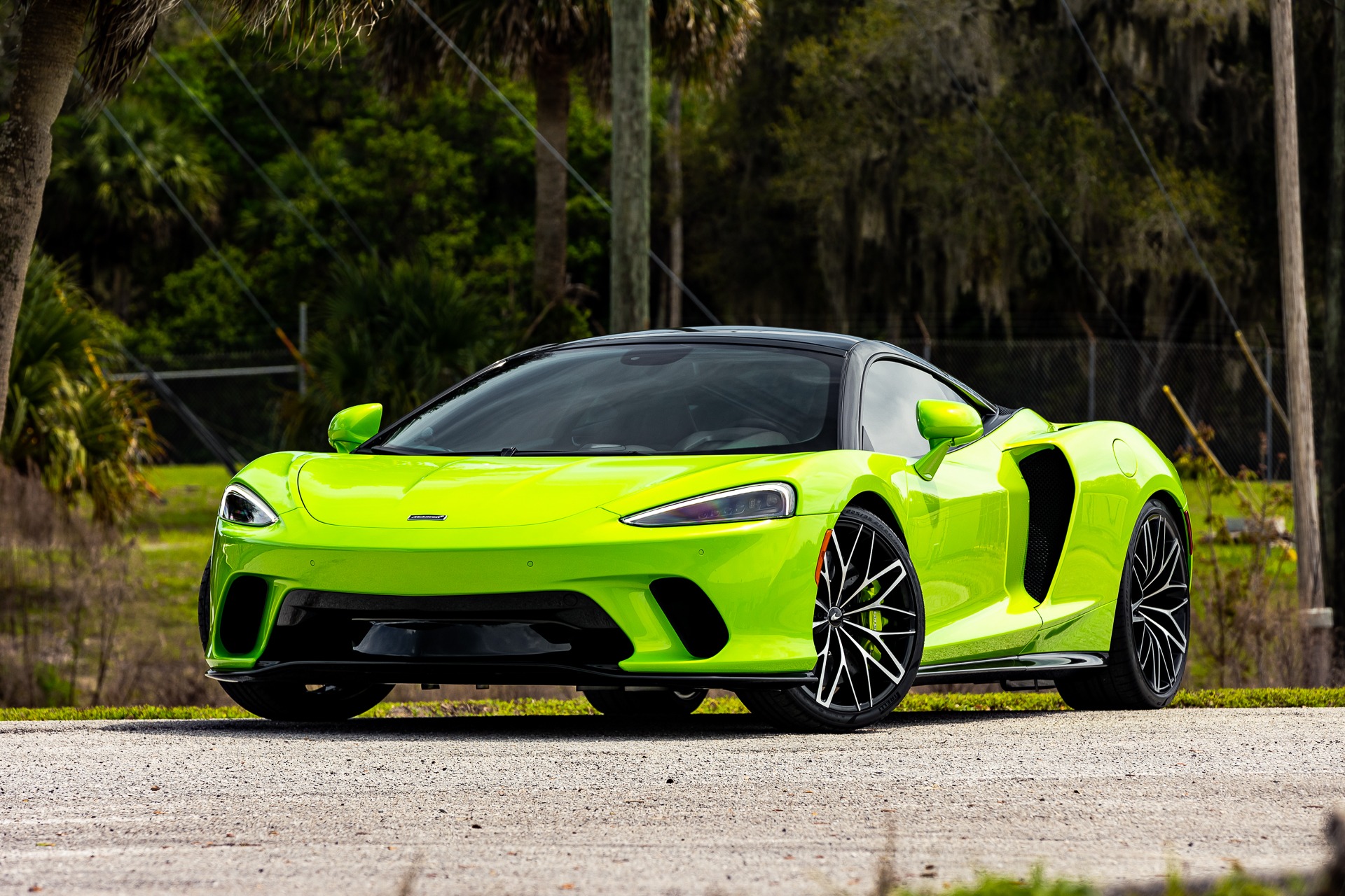 2022 McLaren GT, 3/18