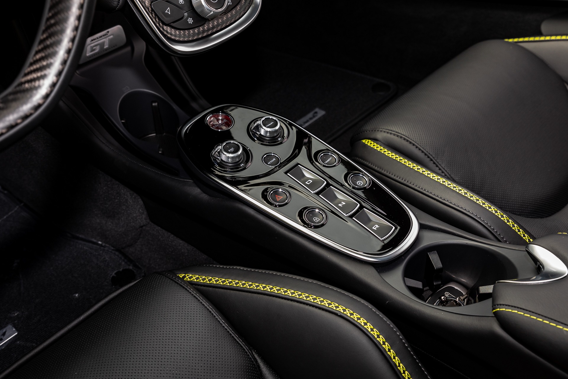 2022 McLaren GT, 15/18