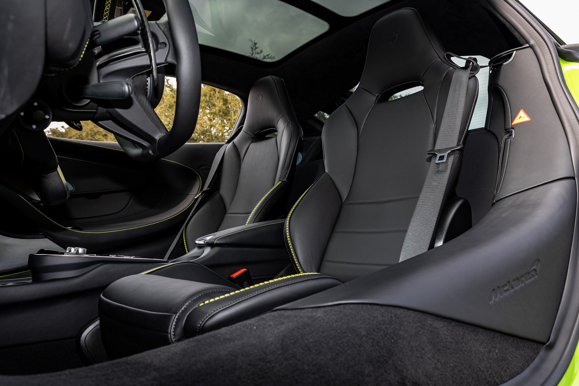 2022 McLaren GT, 18/18