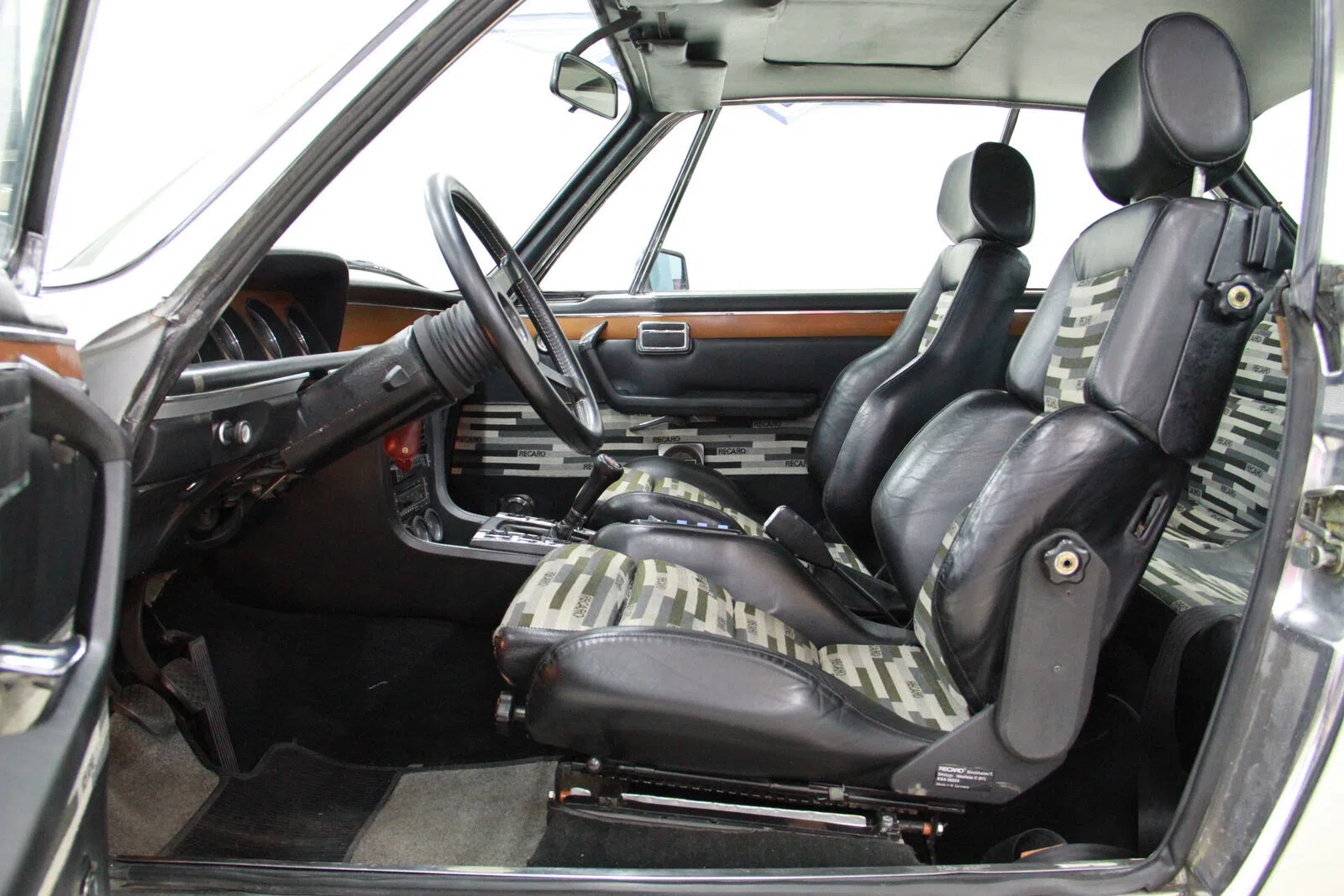 1974 BMW 3,0 CSL interior