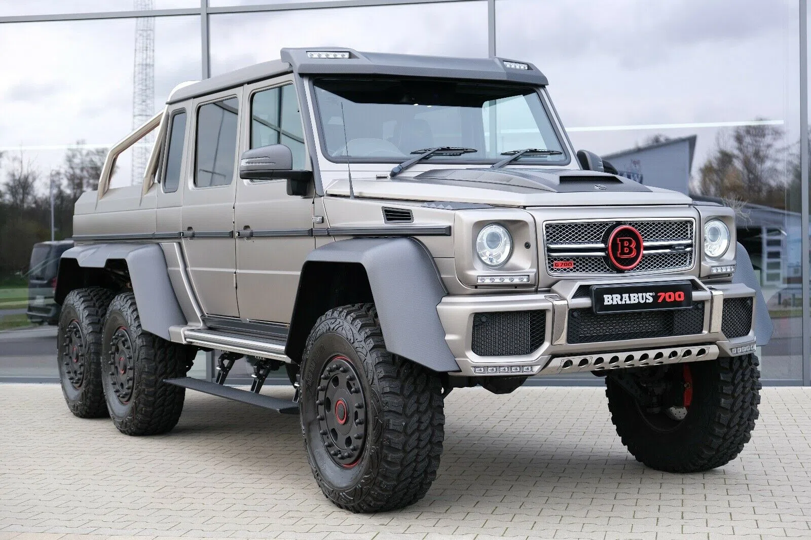 2015 BRABUS G 700 6x6