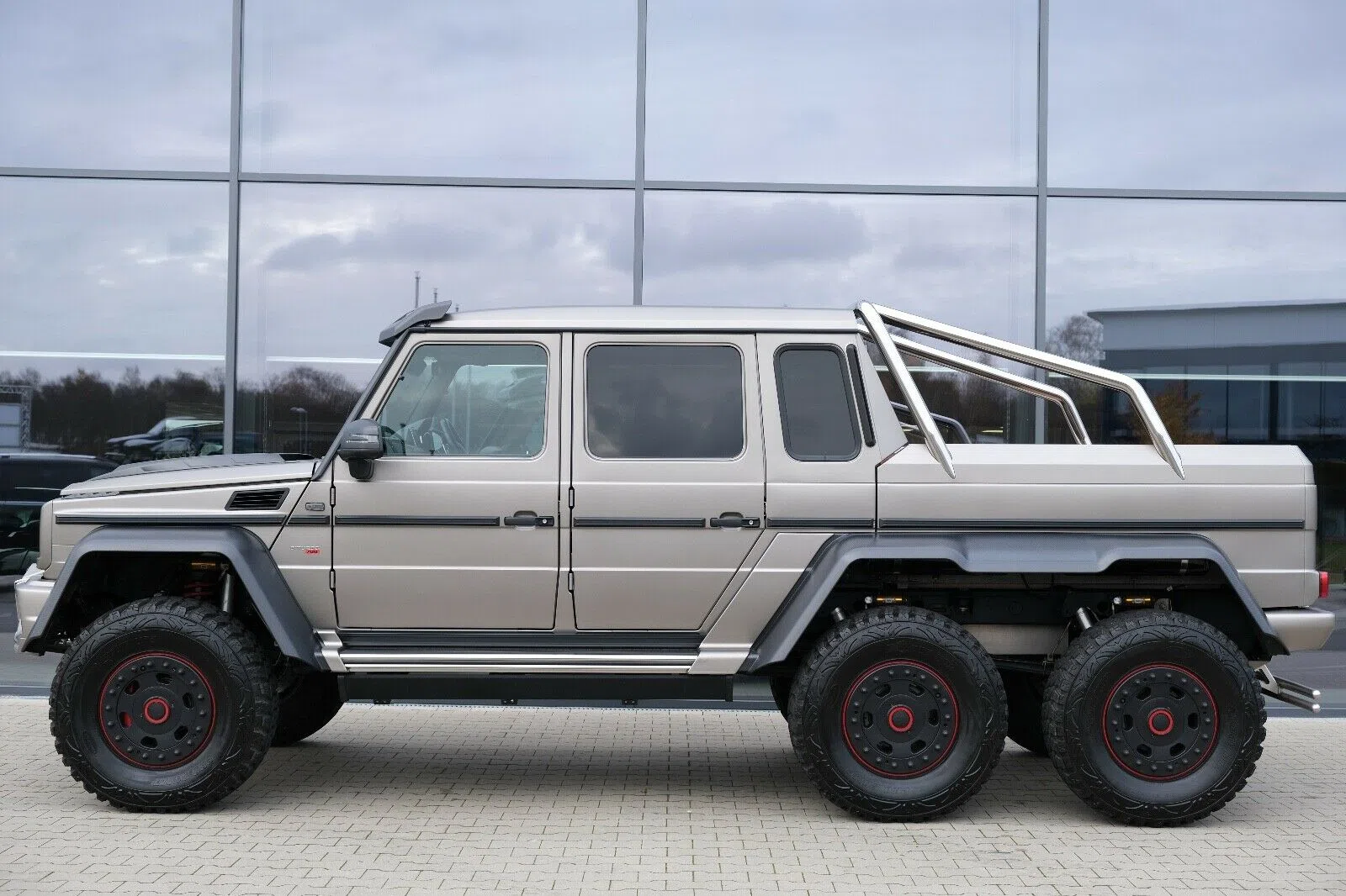 2015 BRABUS G 700 6x6 for sale, exterior