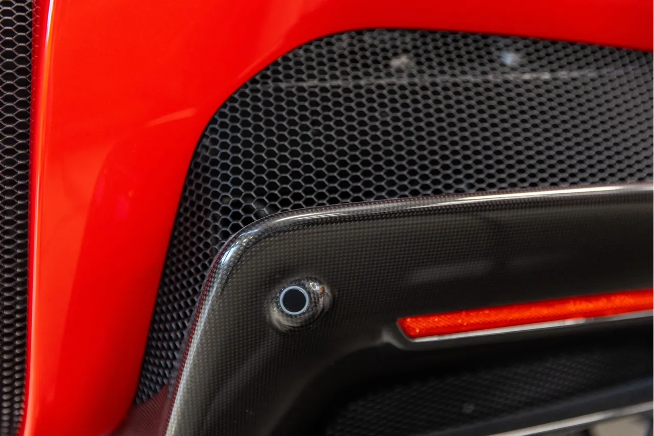 2021 Ferrari SF90, 10/20