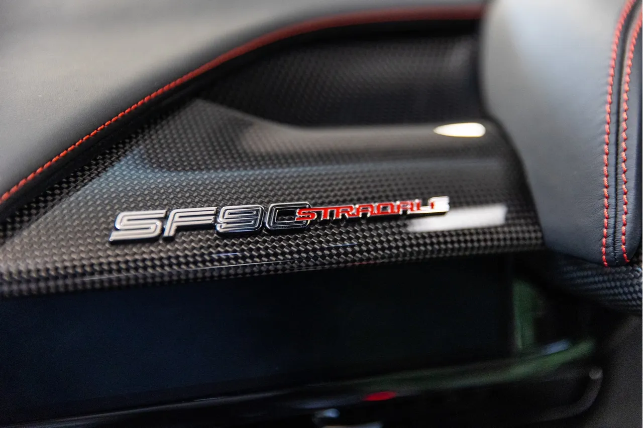 2021 Ferrari SF90, 11/20
