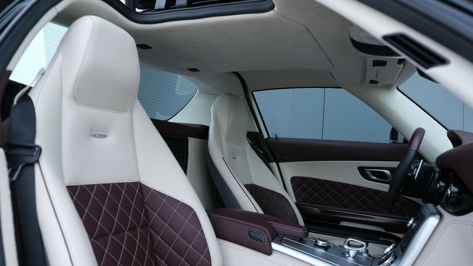 2013 Mercedes-Benz SLS AMG GT Designo, 2/13