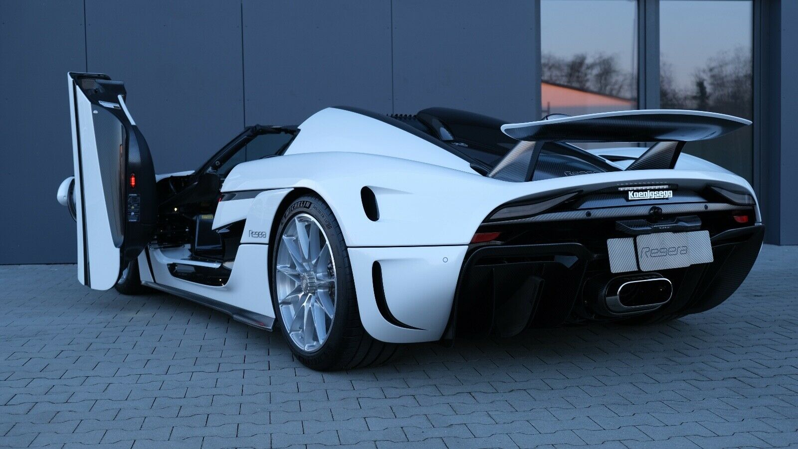 2022 Koenigsegg Regera, 8/8