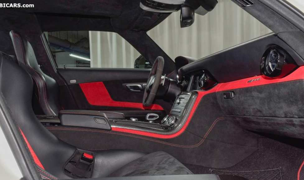 2014 Mercedes-Benz SLS AMG Black Series, 10/16