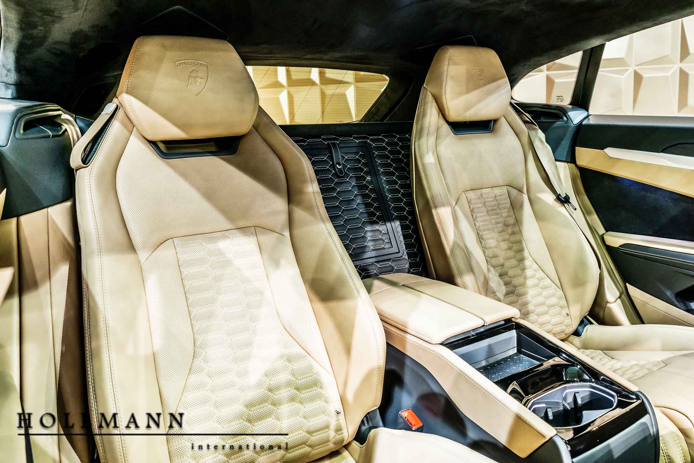 2018 Lamborghini Urus, 17/20