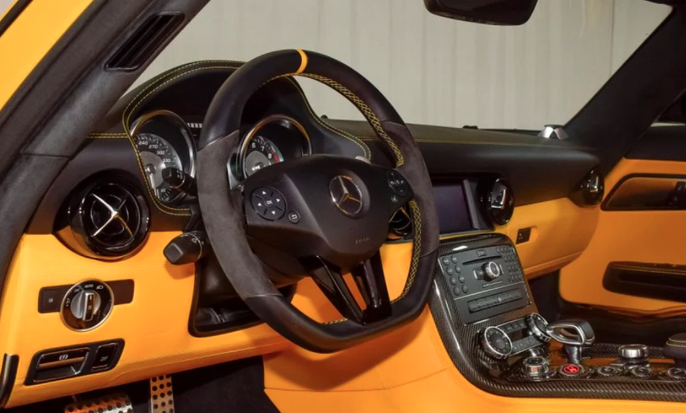 2014 Mercedes-Benz SLS AMG Black Series, 4/11