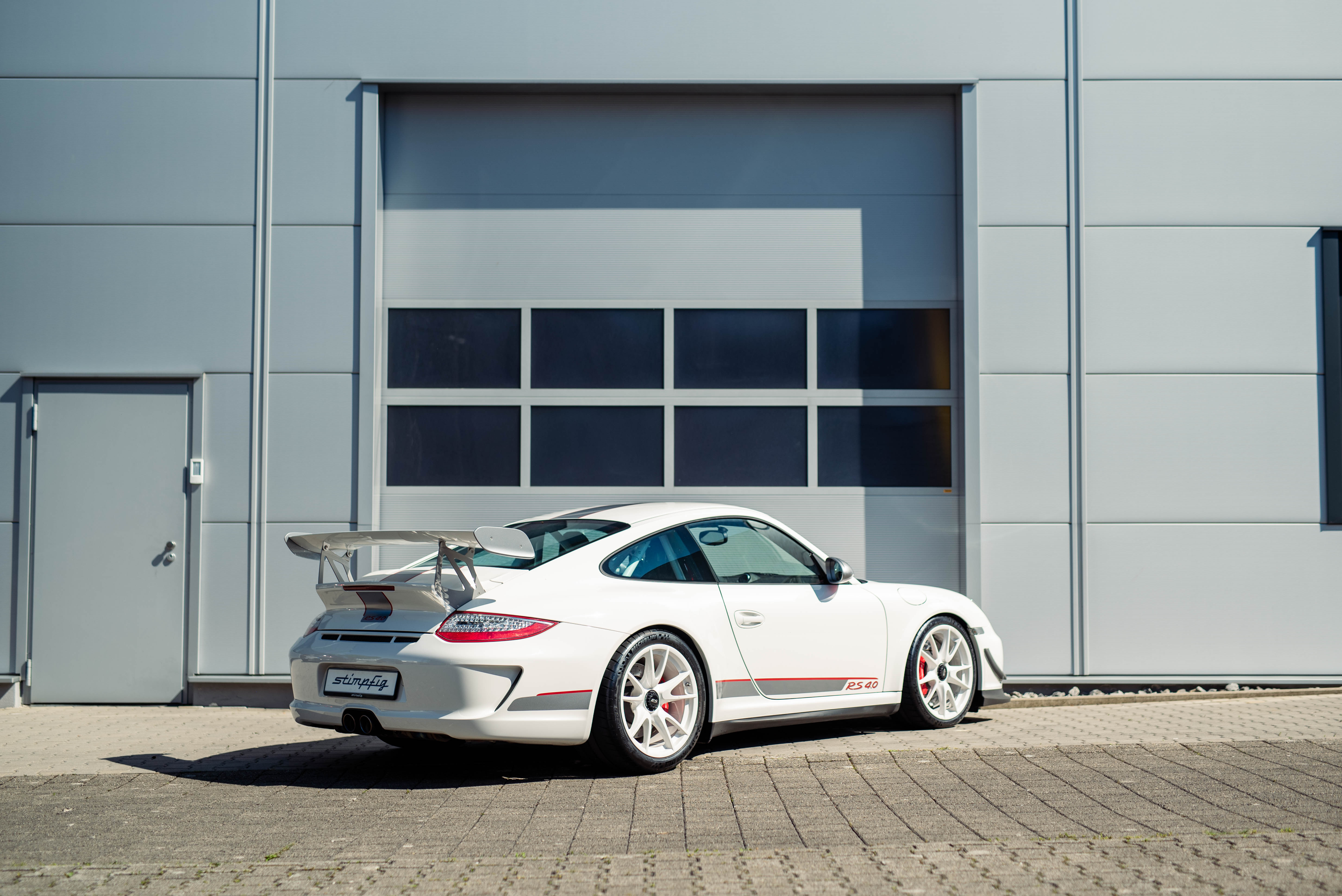 2011 Porsche 997 GT3 RS 4.0, 2/19