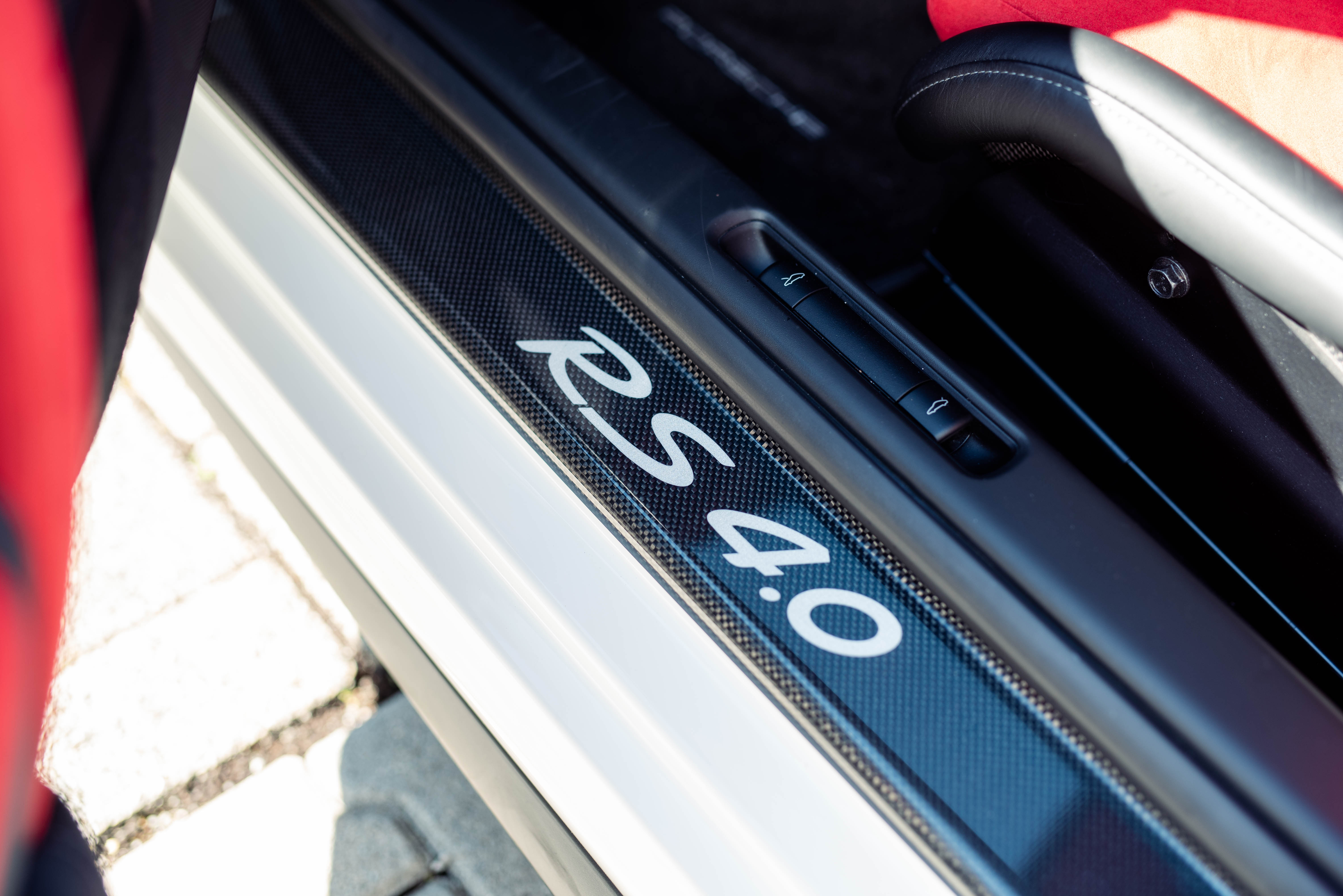 2011 Porsche 997 GT3 RS 4.0, 10/19