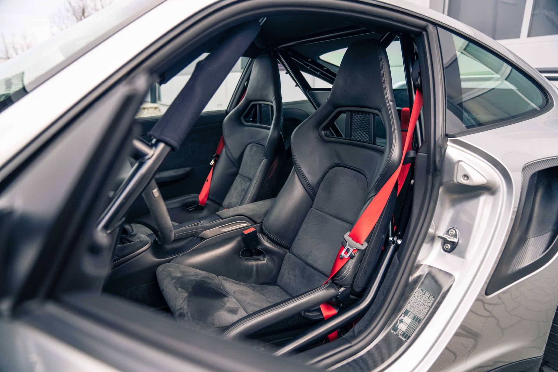 2010 Porsche 997 GT2 RS, 3/20