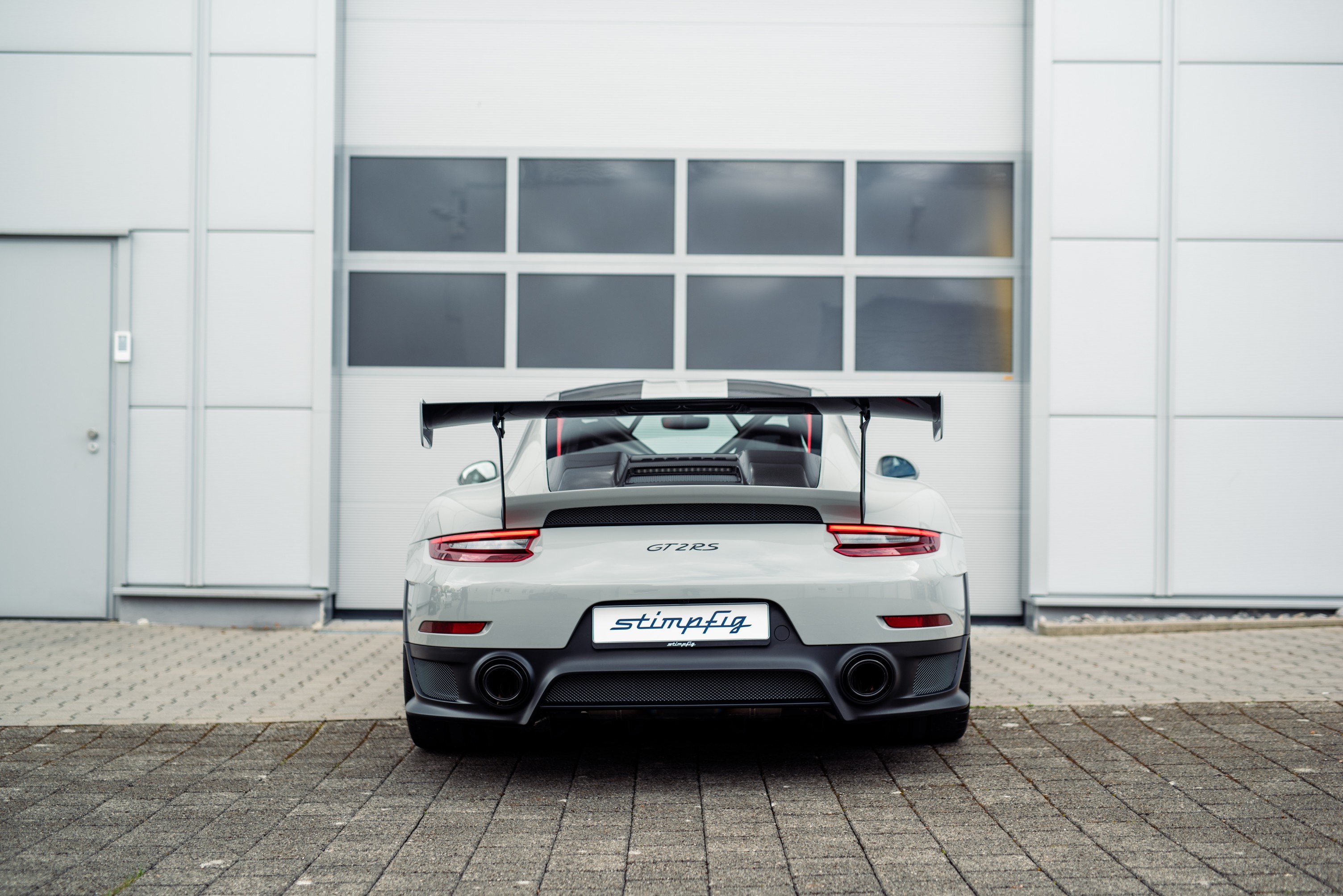 2018 Porsche 991 GT2 RS Weissach, 17/20