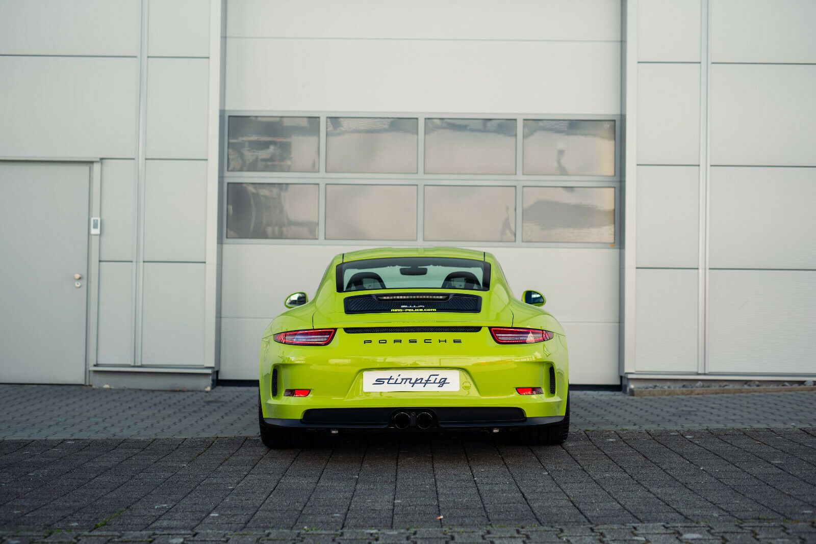 2016 Porsche 911 R, 17/19
