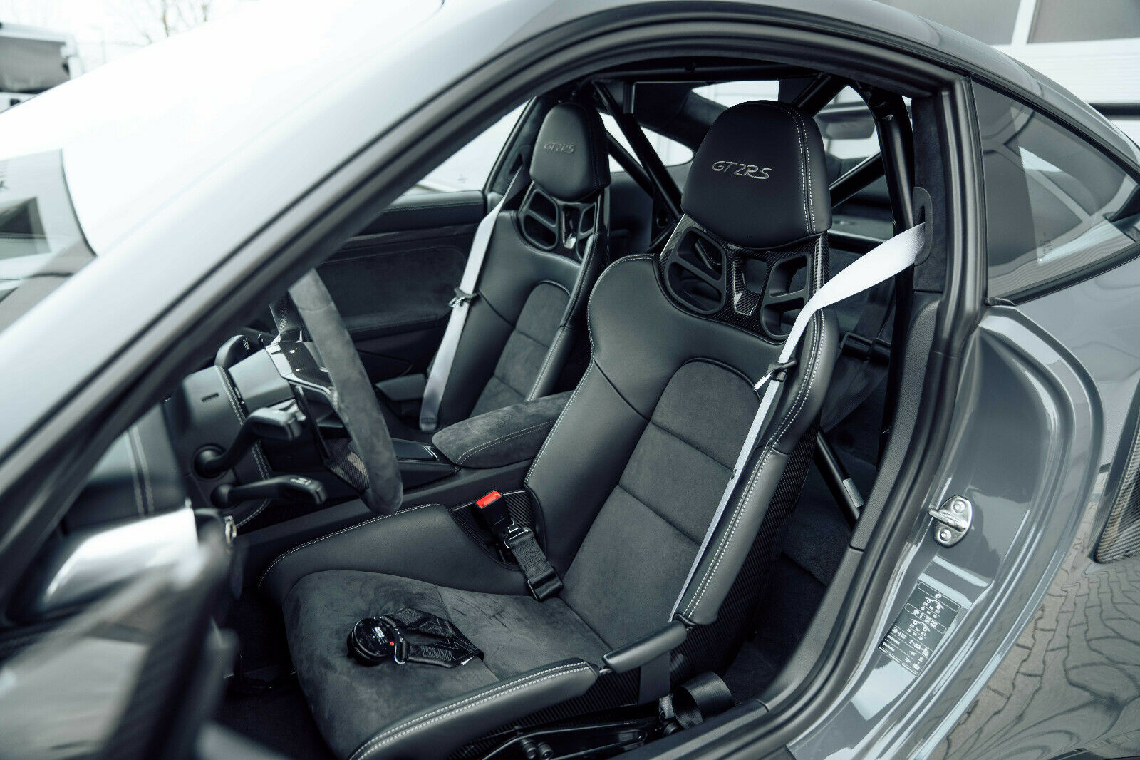 2018 Porsche 991 GT2 RS Weissach, 13/20