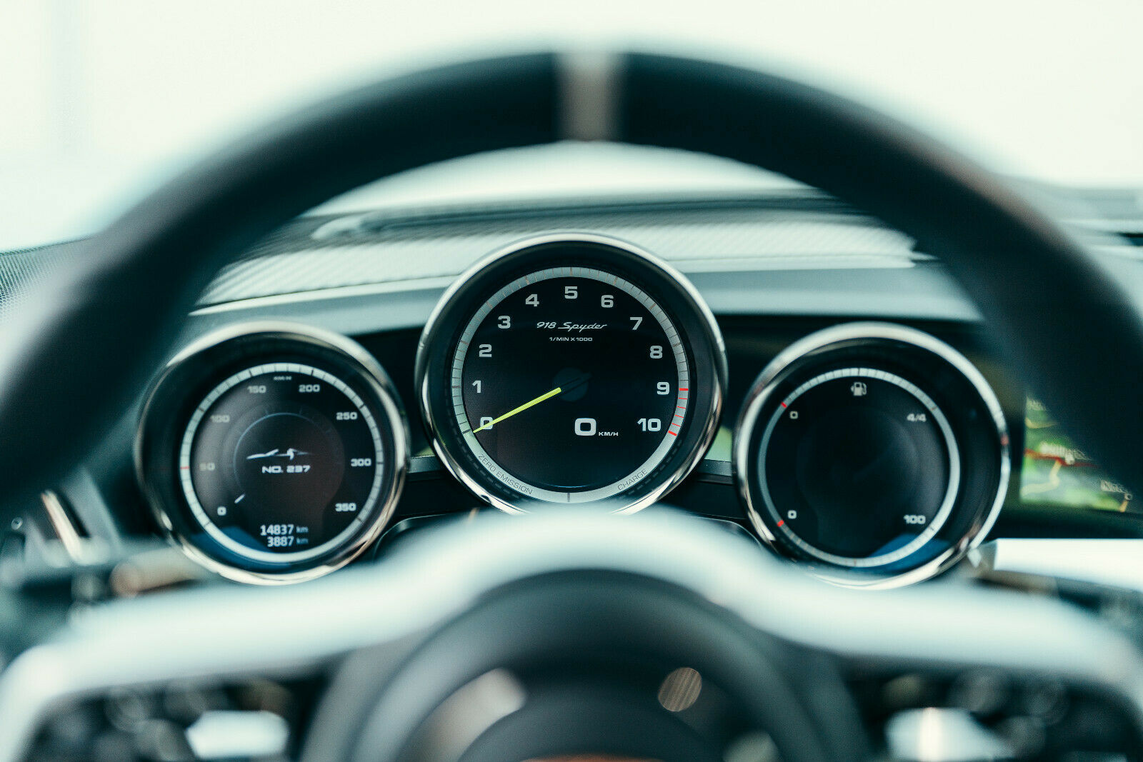 2015 Porsche 918 Spyder, 14/19