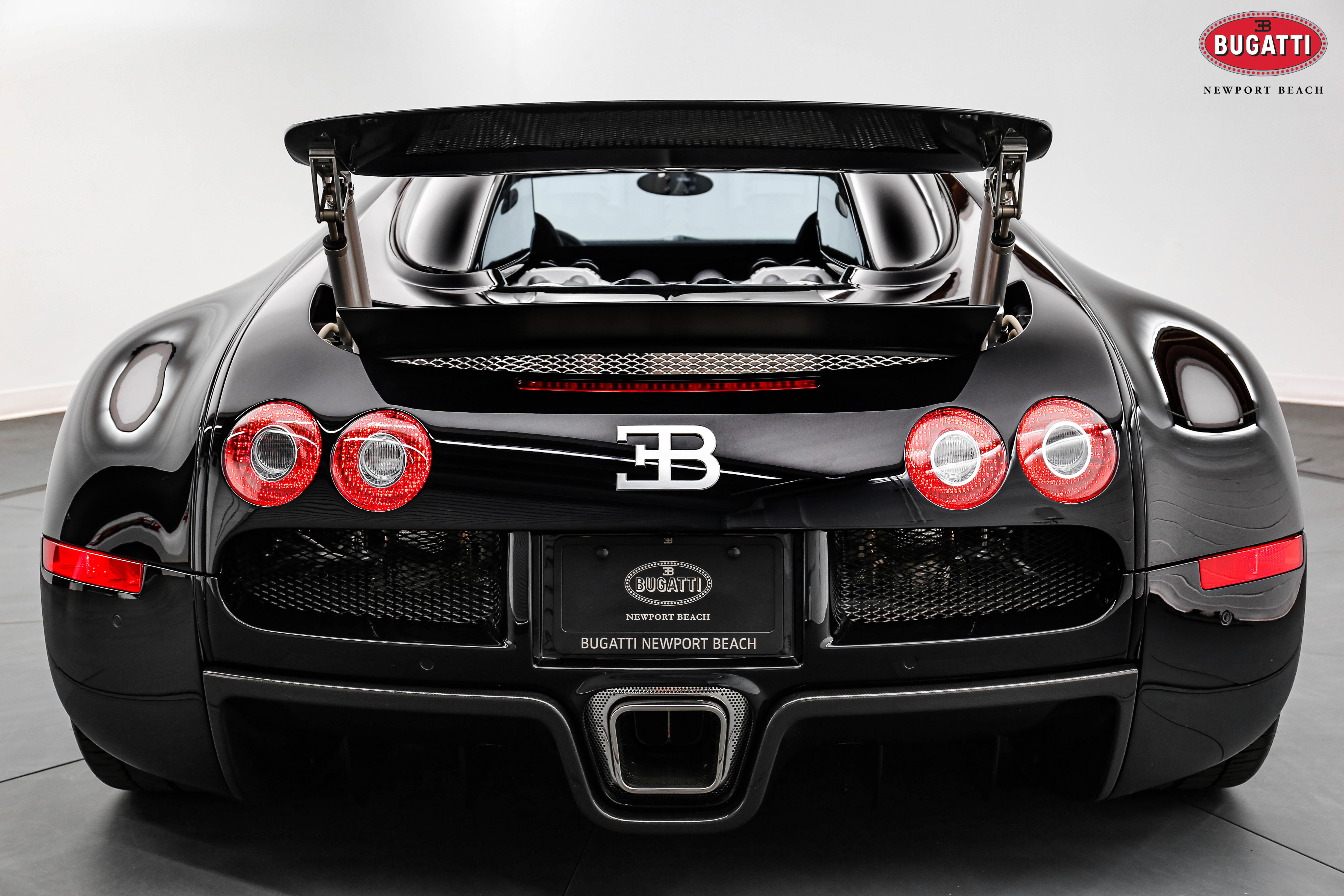 2010 Bugatti Veyron, 11/19