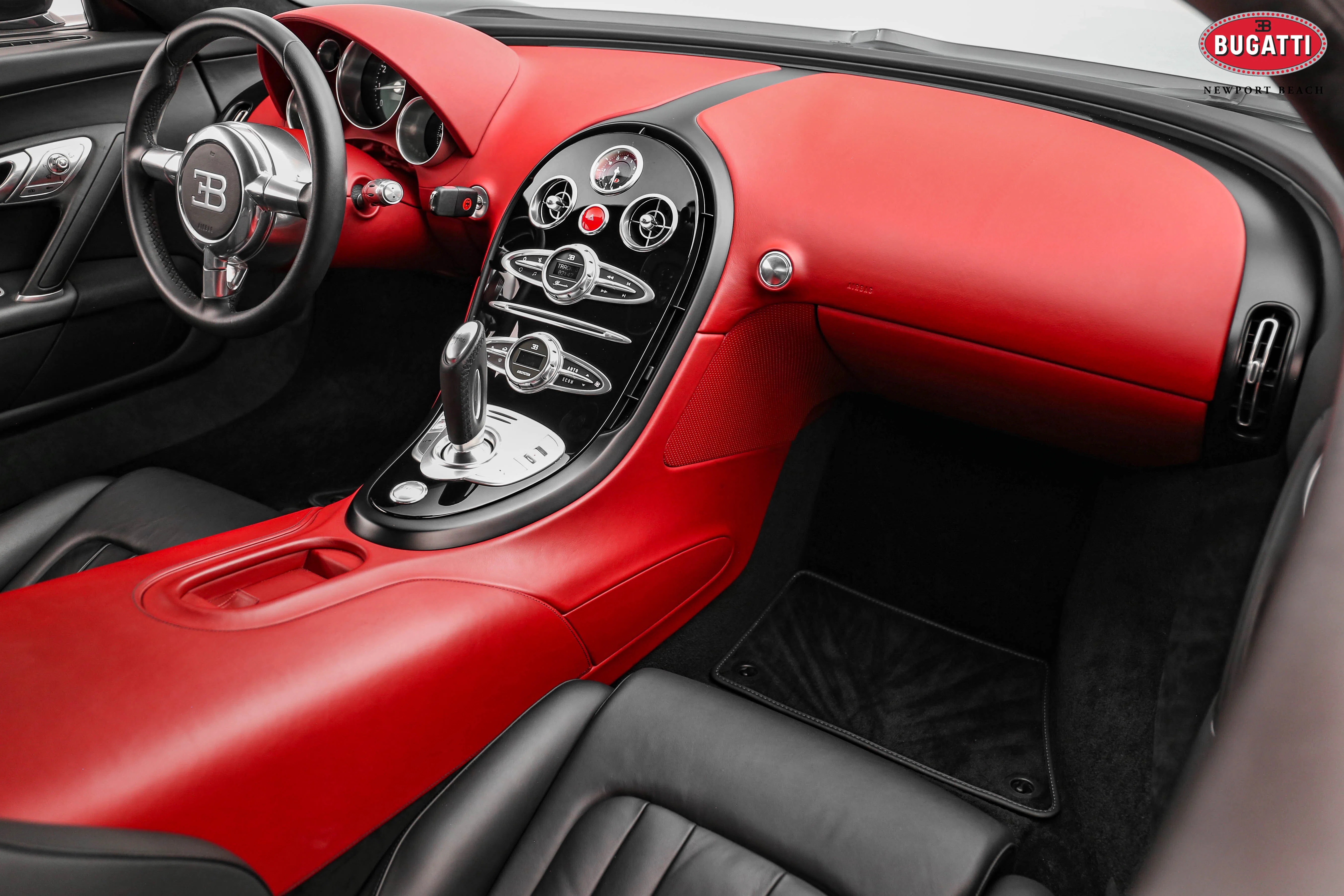 2010 Bugatti Veyron interior, Black/Fireglow