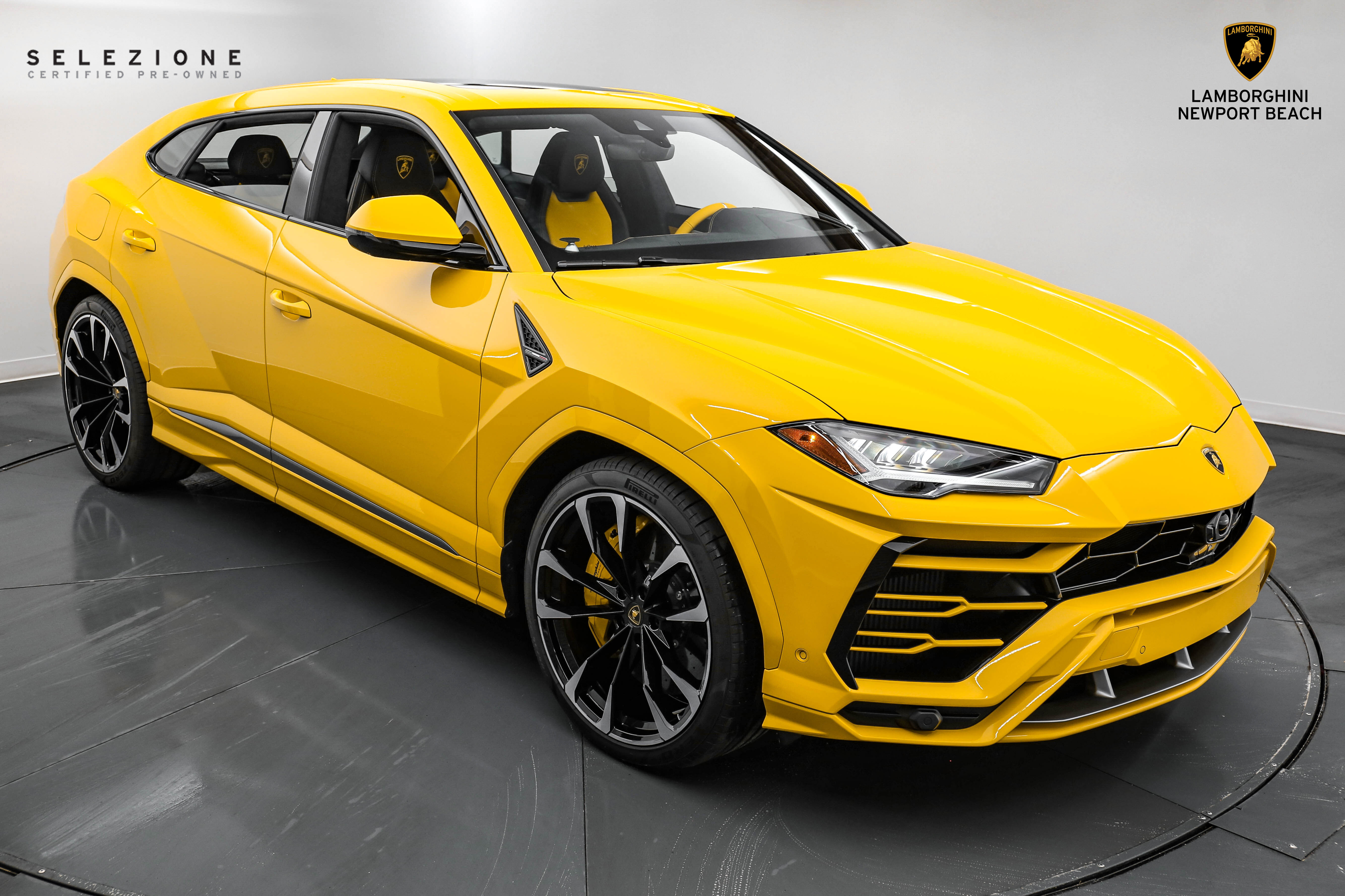 2022 Lamborghini Urus