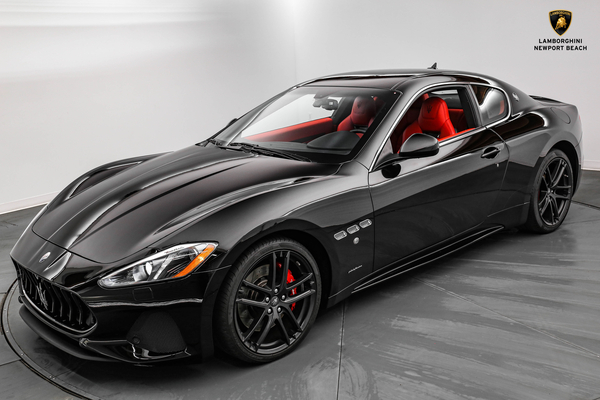 2018 Maserati GranTurismo, 2/18