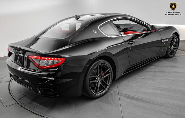 2018 Maserati GranTurismo, 8/18