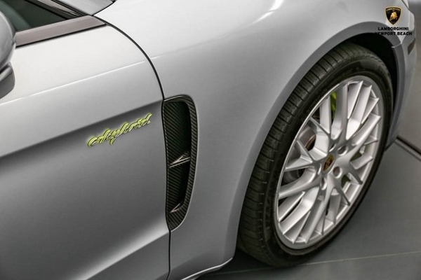 2018 Porsche Panamera 4, 6/19