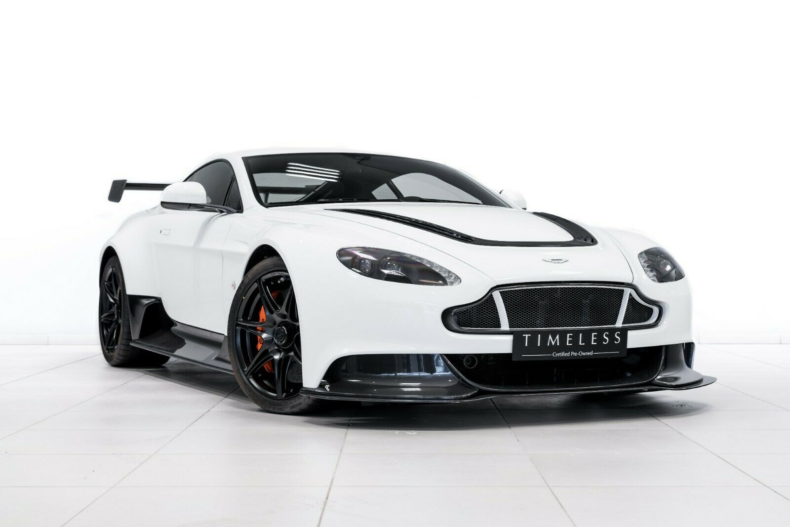 2016 Aston Martin Vantage GT12