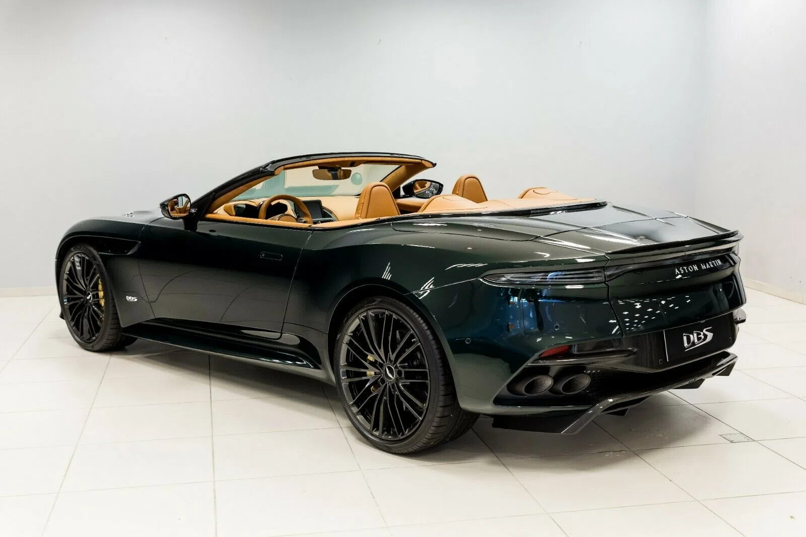 2022 Aston Martin DBS Superleggera V12 Volante by Q for sale, exterior