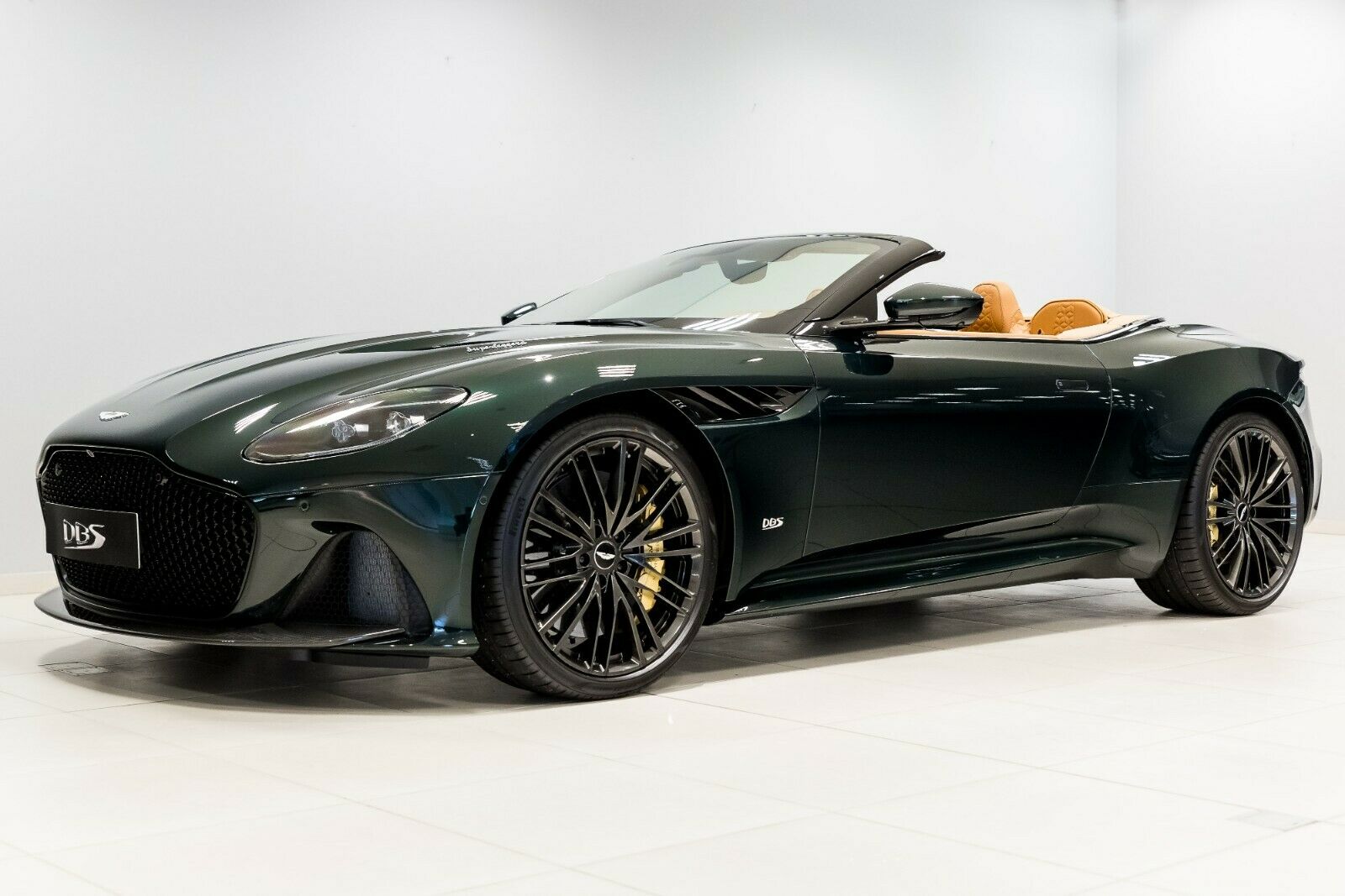 2022 Aston Martin DBS Superleggera V12 Volante by Q, 15/15