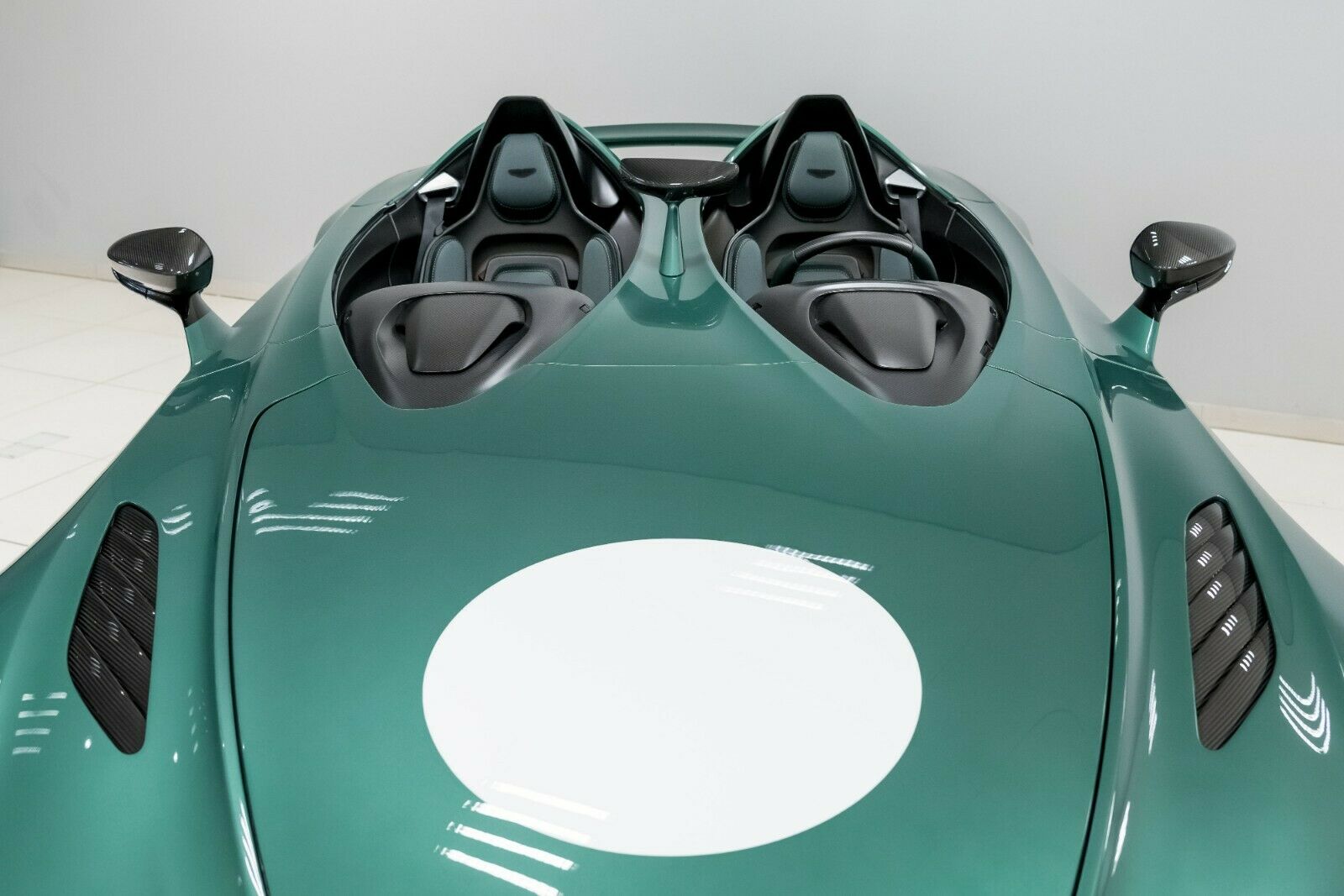 2022 Aston Martin DBR1 V12 Speedster, 4/15
